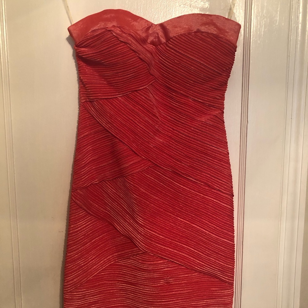 Strapless dress